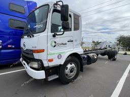 NISSAN DIESEL UD2600 2011 white tilt cab diesel JNAA410H7BAS10258 photo #3