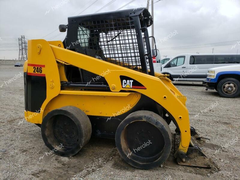 CATERPILLAR FORKLIFT 2013 yellow   CAT00246P5SZ05603 photo #1