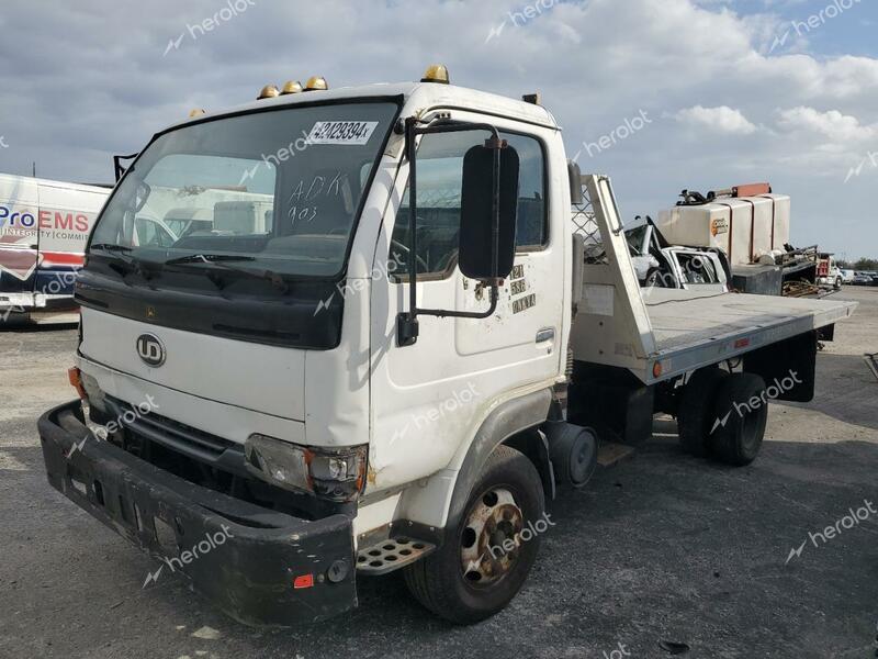 NISSAN DIESEL UD1400 2000 white tilt cab diesel JNAUZV1J1YA451569 photo #1