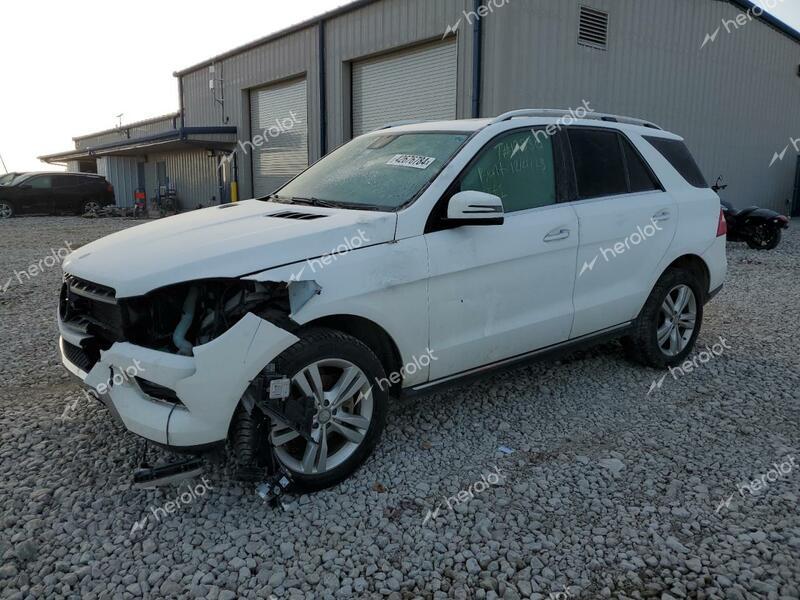 MERCEDES-BENZ ML 350 BLU 2014 white  diesel 4JGDA2EB5EA392684 photo #1