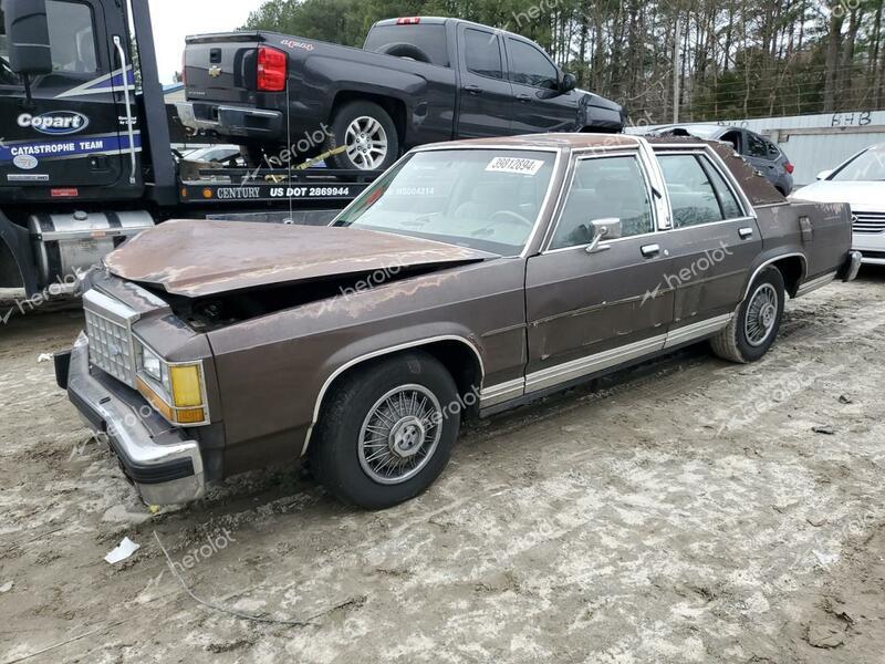 FORD LTD CROWN 1986 brown  gas 2FABP43F2GX215358 photo #1