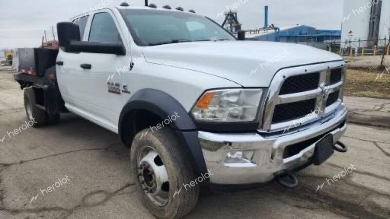 RAM 5500 2018 white  diesel 3C7WRMEL2JG394188 photo #1