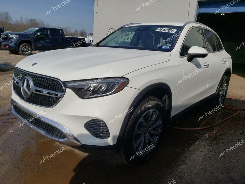 MERCEDES-BENZ GLC 300 2024 white  gas W1NKM4GBXRU043173 photo #1