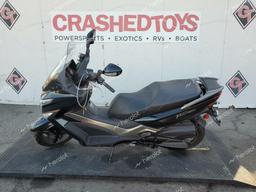 KYMCO USA INC X-TOWN 300 2022 two tone  gas LC2W1M247NC100209 photo #4