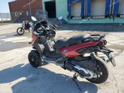 PIAGGIO MP3 500 2009 red motor sc gas ZAPM610X295001720 photo #4