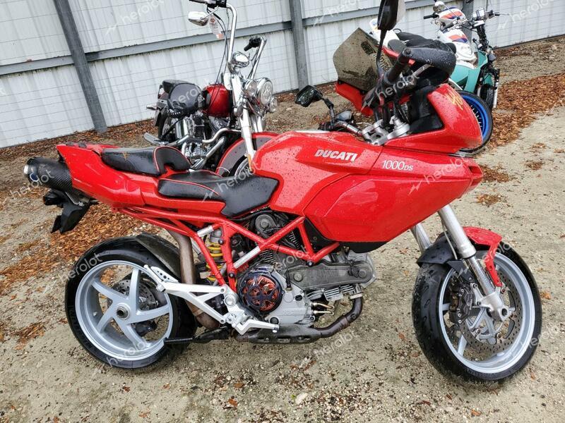 DUCATI MULTISTRAD 2004 red  gas ZDM1VABP44B001639 photo #1