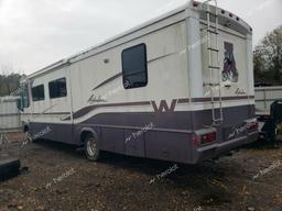 WINNEBAGO CAMPER 2002 white  gas 1FCNF53S310A19013 photo #4