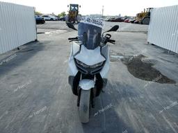 BMW C 400 GT 2023 white  gas WB40C6304PS910917 photo #3