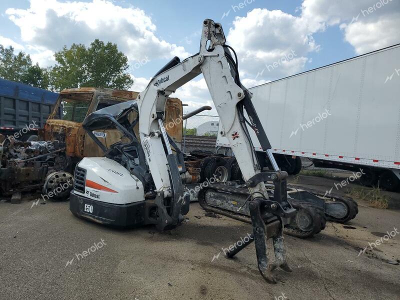 OTHER EXCAVATOR 2019 white   AJ1815672 photo #1