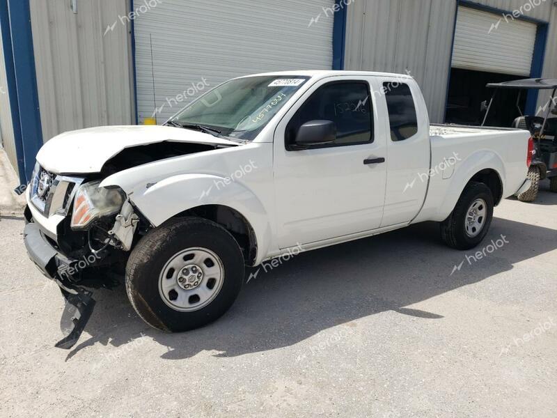 NISSAN FRONTIER S 2018 white  gas 1N6BD0CT5JN767850 photo #1