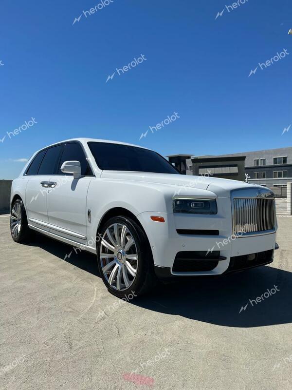 ROLLS-ROYCE CULLINAN 2021 white  gas SLATV4C02MU204564 photo #1