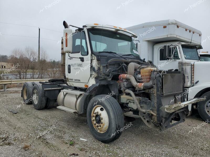 INTERNATIONAL PROSTAR PR 2010 white  diesel 2HSCUAPR2AC169949 photo #1