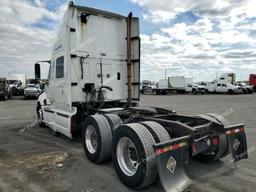 INTERNATIONAL PROSTAR PR 2010 white tractor diesel 3HSCUAPR6AN249060 photo #4