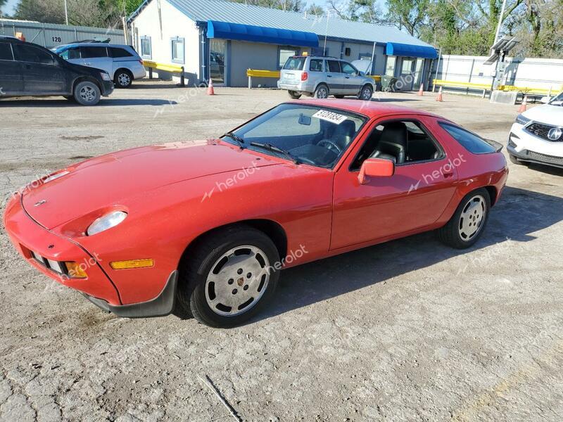 PORSCHE 928 S 1985 red  gas WP0JB0922FS860532 photo #1