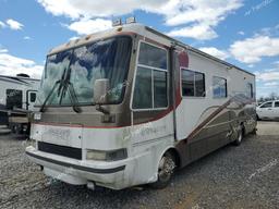 FREIGHTLINER CHASSIS X 1999 white motorize diesel 4UZ6XJBA0XCB78516 photo #3