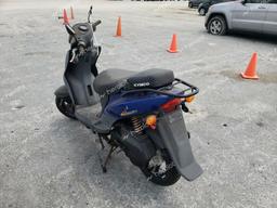 KYMCO USA INC AGILITY 50 2011 blue  gas LC2U6A032BC000695 photo #4