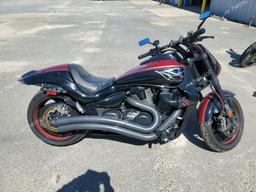 SUZUKI VZR1800 2015 two tone road/str gas JS1VY53A2F2100169 photo #2