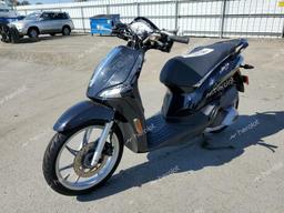 PIAGGIO LIBERTY 15 2021 black  gas ZAPM898G7M7002114 photo #2