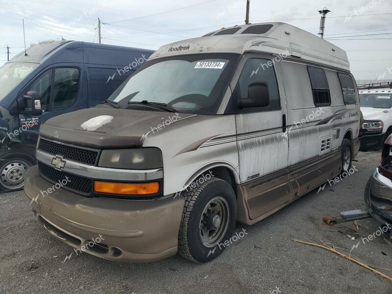 CHEVROLET EXPRESS G3 2004 white extended gas 1GCHG39UX41122922 photo #1