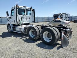 FREIGHTLINER CASCADIA 1 2016 white tractor diesel 3AKJGBDV9GSHR8671 photo #4