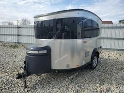 AIRS CAMPER 2018 silver   1SMG4DC13JJ203777 photo #3