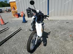 HONDA XR150L E 2023 white  gas 3H1KD1314PD005373 photo #3