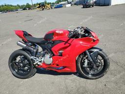 DUCATI PANIGALE V 2020 red  gas ZDMHAATW9LB001327 photo #2