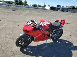 DUCATI PANIGALE V 2020 red  gas ZDMHAATW9LB001327 photo #4