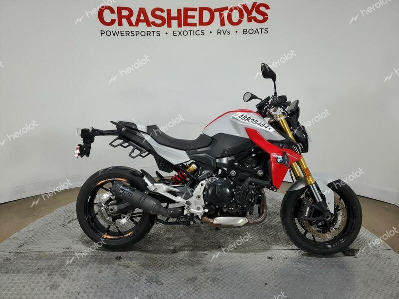 BMW F 900 R 2021 red  gas WB10K1301M6D93800 photo #1