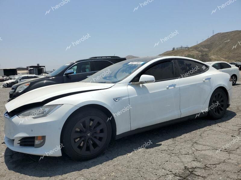 TESLA MODEL S 2013 white hatchbac electric 5YJSA1CN6DFP05928 photo #1