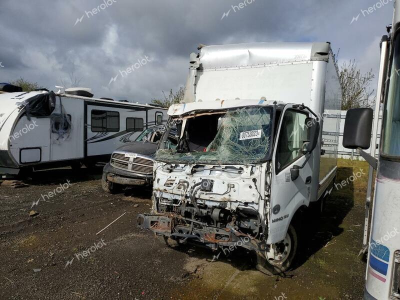 HINO 155 2018 white  diesel JHHYDM1H6JK004771 photo #1