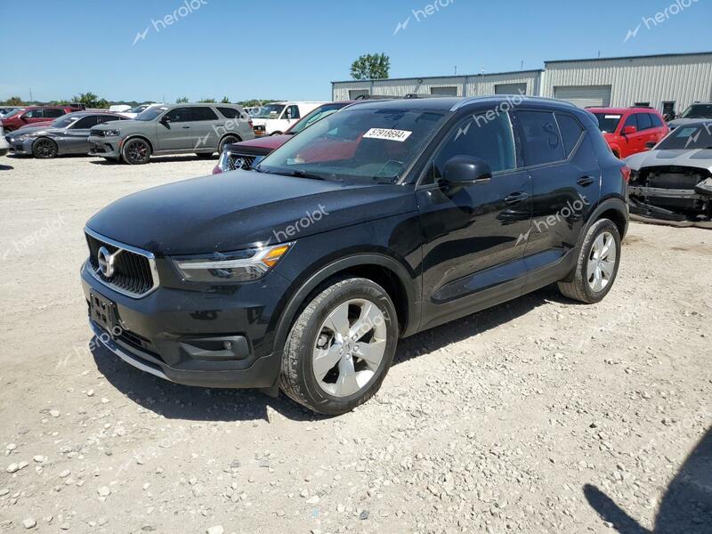 VOLVO XC40 T5 MO 2021 charcoal  gas YV4162UK0M2572803 photo #1