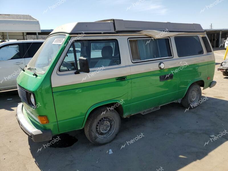 VOLKSWAGEN VANAGON CA 1982 two tone  gas WV2ZA0250CH111779 photo #1