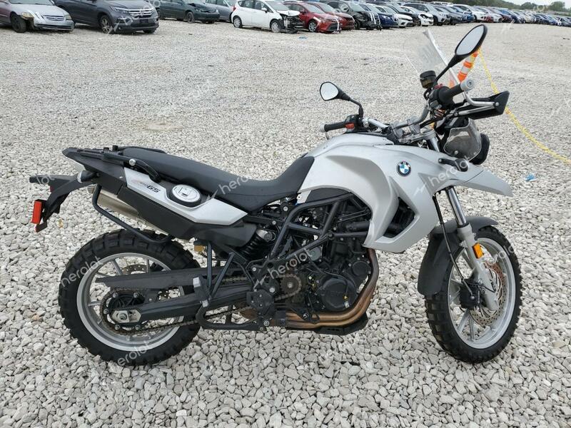 BMW F650 GS 2011 silver  gas WB1022807BZ062095 photo #1