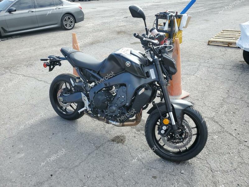 YAMAHA MT09 2023 black  gas JYARN71E2PA005535 photo #1