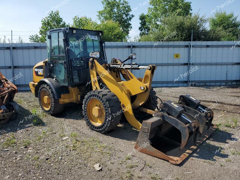 CATERPILLAR 906M 2018 yellow   CAT0906MLH6603174 photo #1