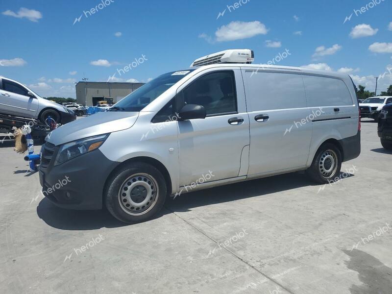 MERCEDES-BENZ METRIS 2019 silver  gas WD3PG2EA1K3589465 photo #1