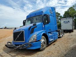 VOLVO VNL 2015 blue  diesel 4V4NC9EH3FN926165 photo #3