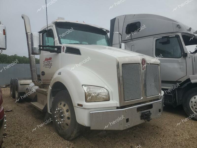 KENWORTH CONSTRUCTI 2019 white  diesel 1XKZD49X3KJ259893 photo #1