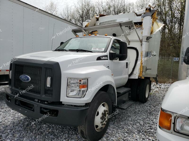 FORD F650 SUPER 2021 white  gas 1FDNF6ANXMDF08732 photo #1