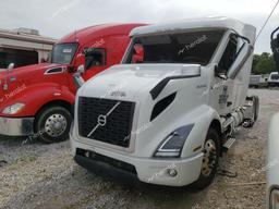 VOLVO VNR 2023 white  diesel 4V4WC9EH9PN615135 photo #3