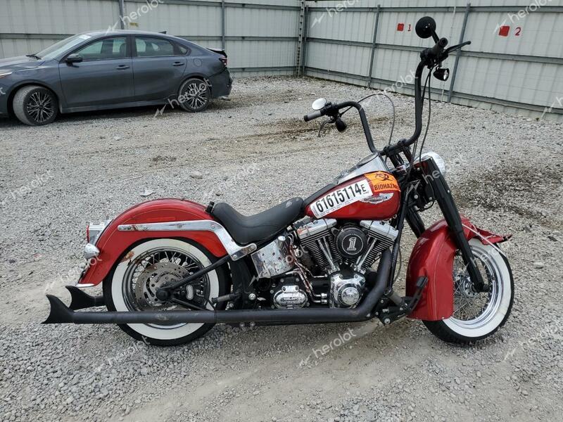 HARLEY-DAVIDSON FLSTN SOFT 2012 red road/str gas 1HD1JDV12CB012622 photo #1