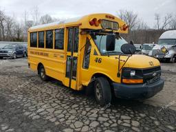 CHEVROLET EXPRESS G3 2009 yellow cutaway gas 1GBHG31CX91128072 photo #2