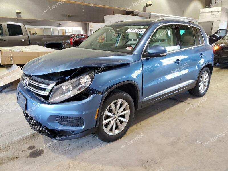 VOLKSWAGEN TIGUAN WOL 2017 blue  gas WVGSV7AX9HW511709 photo #1