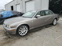 JAGUAR XJ8 L 2008 tan  gas SAJWA79B58SH28504 photo #2