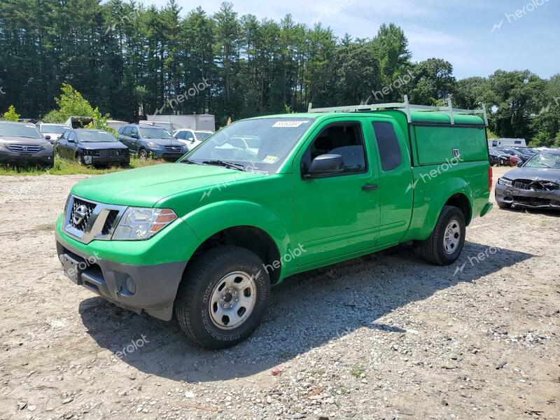 NISSAN FRONTIER S 2017 green  gas 1N6BD0CT3HN748207 photo #1