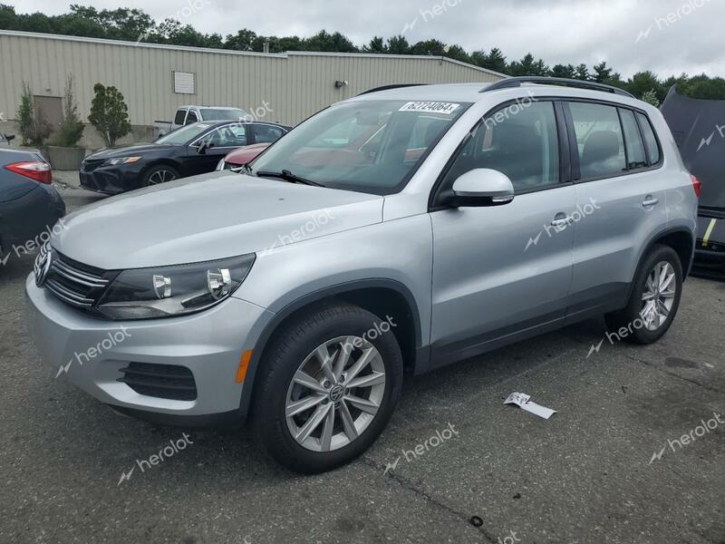 VOLKSWAGEN TIGUAN LIM 2018 silver  gas WVGAV7AX9JK002888 photo #1