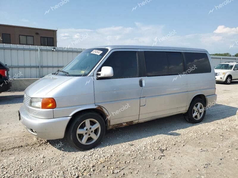 VOLKSWAGEN EUROVAN GL 2002 silver  gas WV2KB47052H012845 photo #1