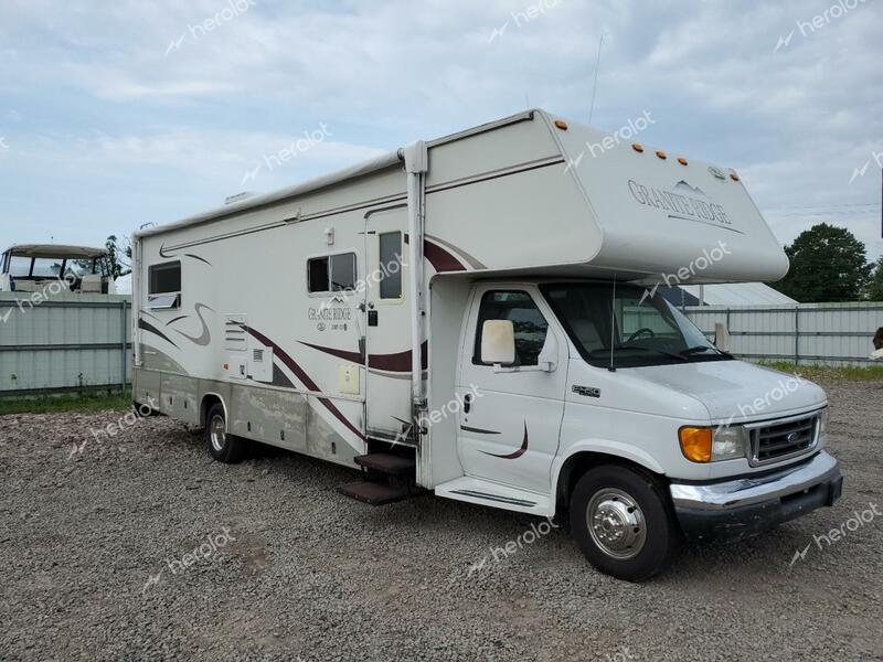 JAYCO TRAILER 2004 white  gas 1FDXE45S14HA01047 photo #1