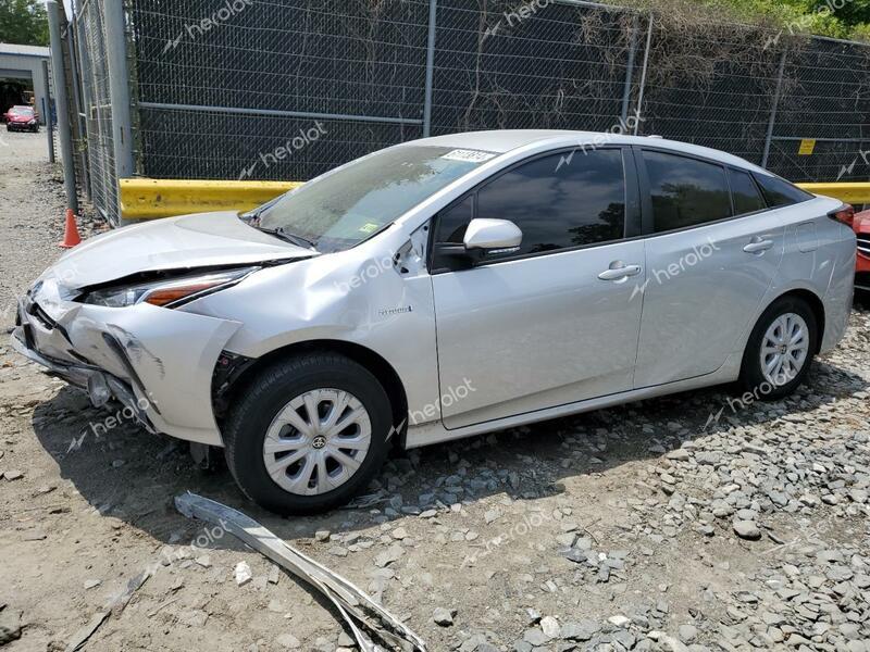 TOYOTA PRIUS NIGH 2022 silver  hybrid engine JTDKAMFU7N3161944 photo #1